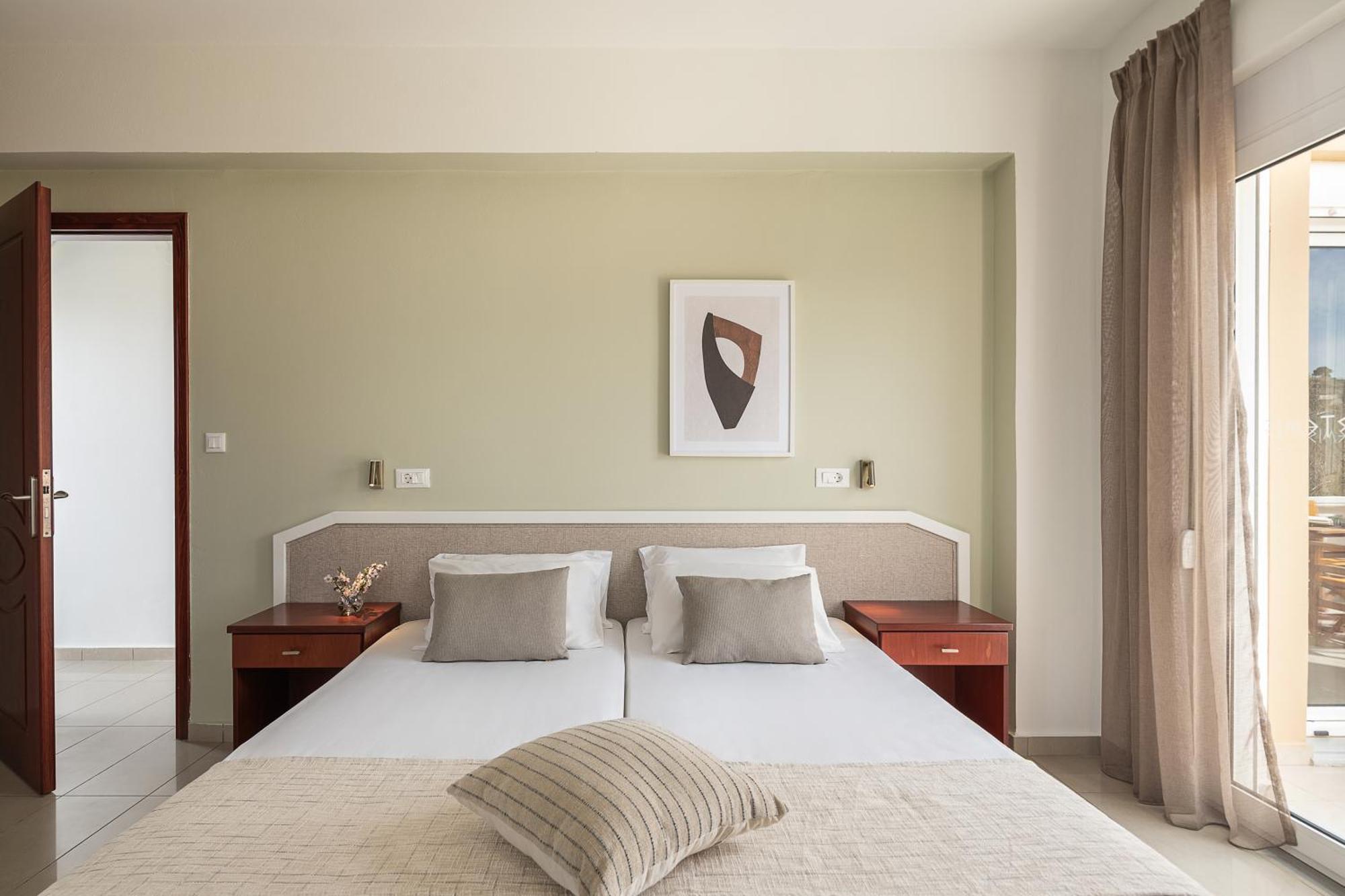 ستالوس Artemis Apartments الغرفة الصورة