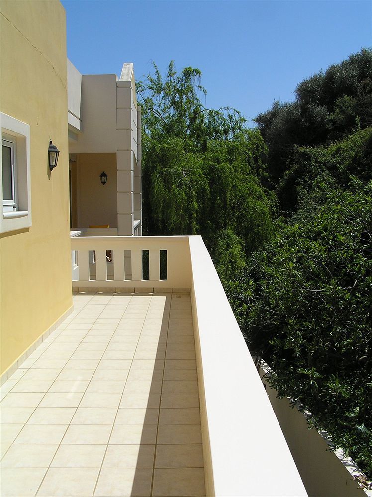 ستالوس Artemis Apartments المظهر الخارجي الصورة